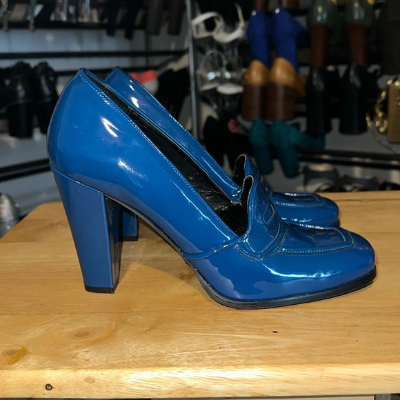 Benetton Blue Patent Heels - Picture 1 of 9